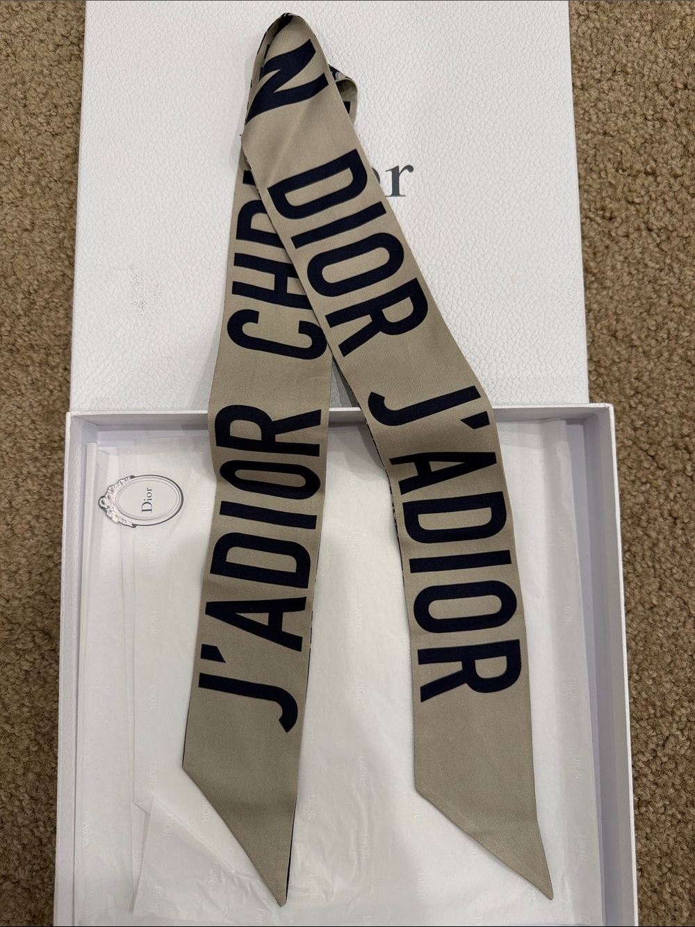 Christian Dior Bandana J’Adior Silk Twilly Scarf Ribbon Navy Beige Logo New Box - Picture 4 of 5